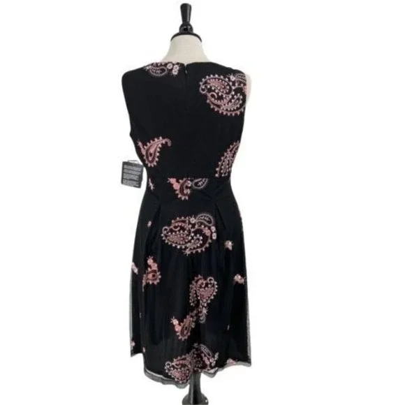 Nine West Dress  Black Floral Embroidered Paisley‎ Whimsigoth Fairy Witch Size 8 - Picture 3 of 10